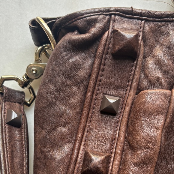 Junior Drake Leather Shoulder Bag - Picture 7 of 12